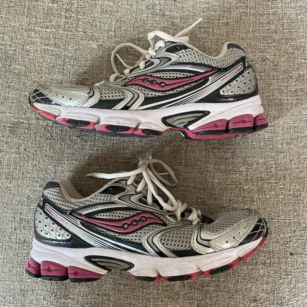 Saucony Womens Grid Stratos‎ 5 Sneakers 7.5 Running Athletic Shoes Silver Pink